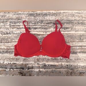 Victorias Secret Dream Angel PushUp Size 32C